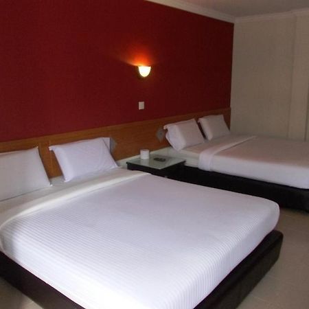Lotus Hotel Johor Bahru Kültér fotó